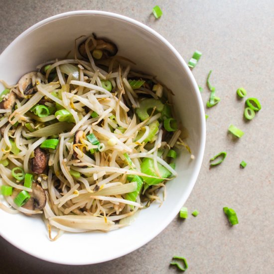 Bean Sprouts Stir Fry (Chow Mein)