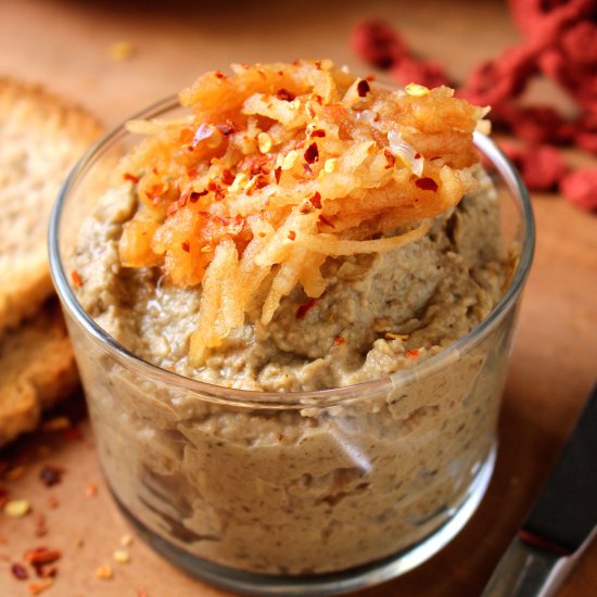 Baba ghanoush with chili apple