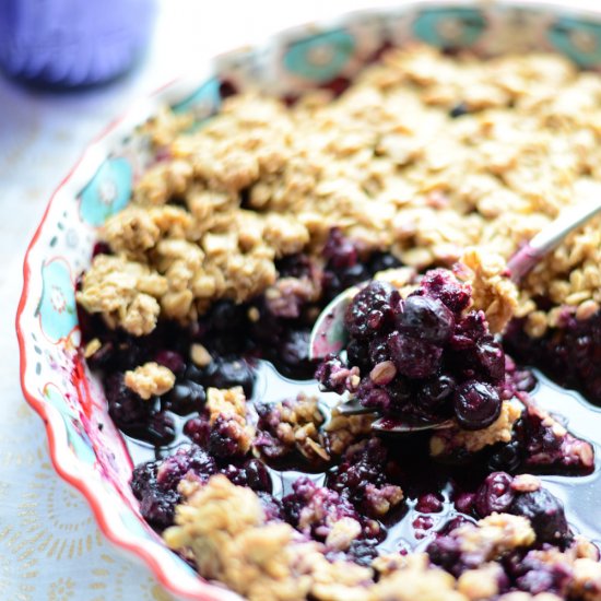 Maple Oat Mixed Berry Crisp