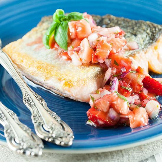 Baked Salmon with Strawberry Salsa