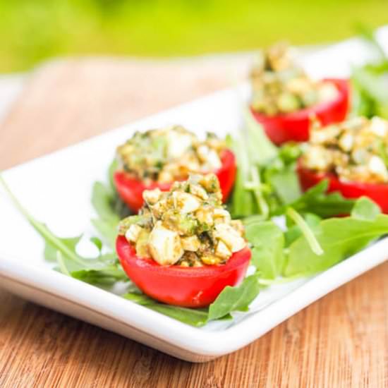 Avocado Pesto Stuffed Tomatoes