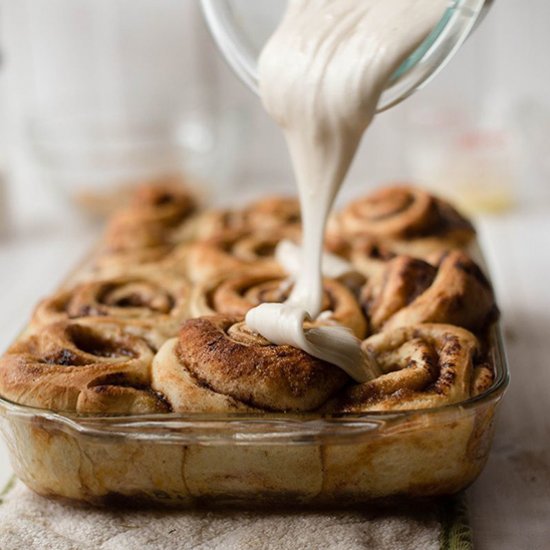 Easy Cinnamon Rolls Recipe