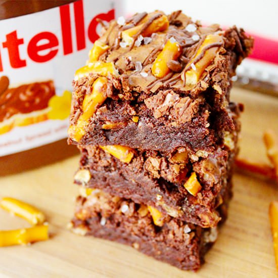 Salted Nutella Pretzel Brownies