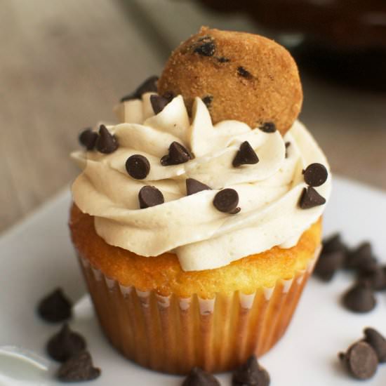 Chocolate Chip Cookie Dough Cupcake