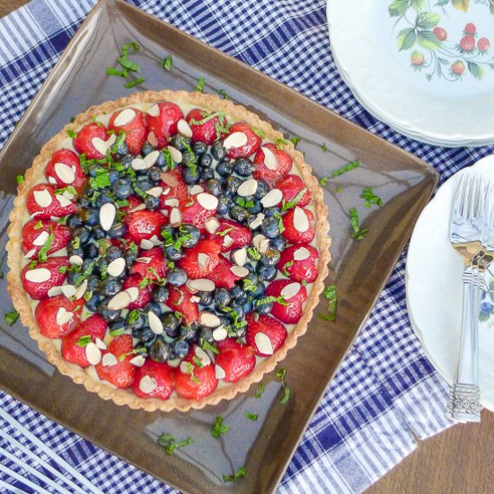 Blueberry and Strawberry Tart