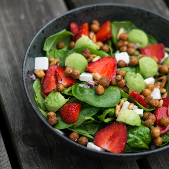 Summer Salad with Chickpeas