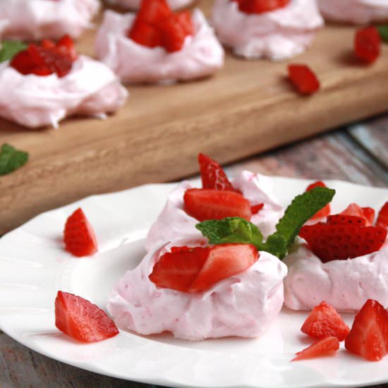 Mini Strawberry Pavlovas