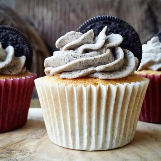 Oreo Buttercream Cupcakes