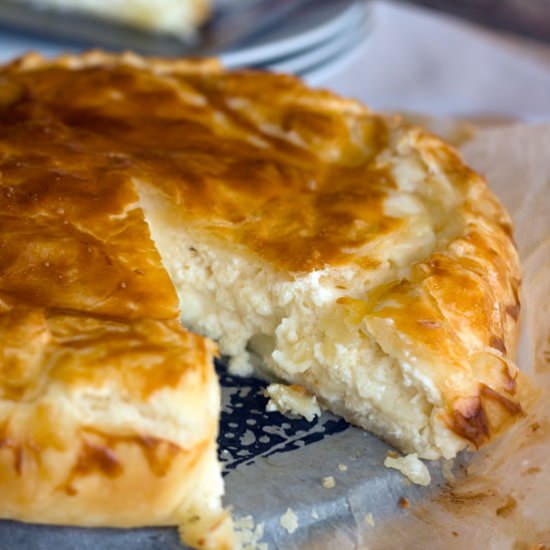 Irresistible Cheese Pie