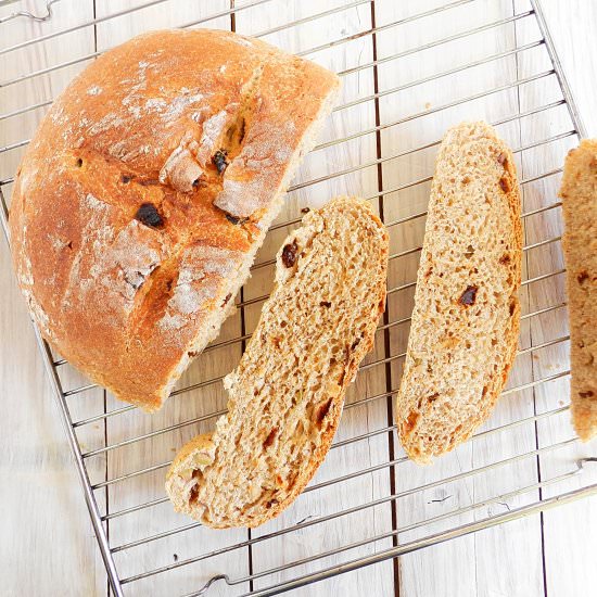 Olive and Dried Tomato Bread