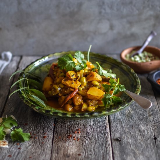 Potato & Soya Bean Curry