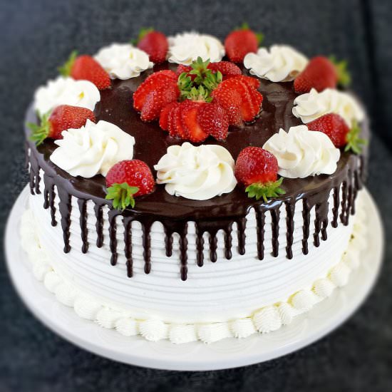 Honey Chocolate and Strawberry Cake