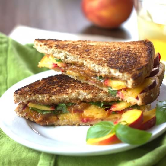 Grilled Peach Basil Peanut Sandwich