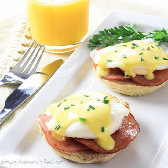 Eggs Benedict with Hollandaise