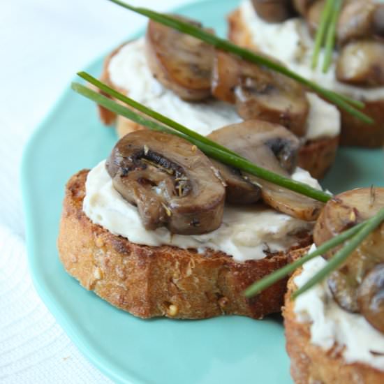 Herb and Garlic Mushroom Crostini