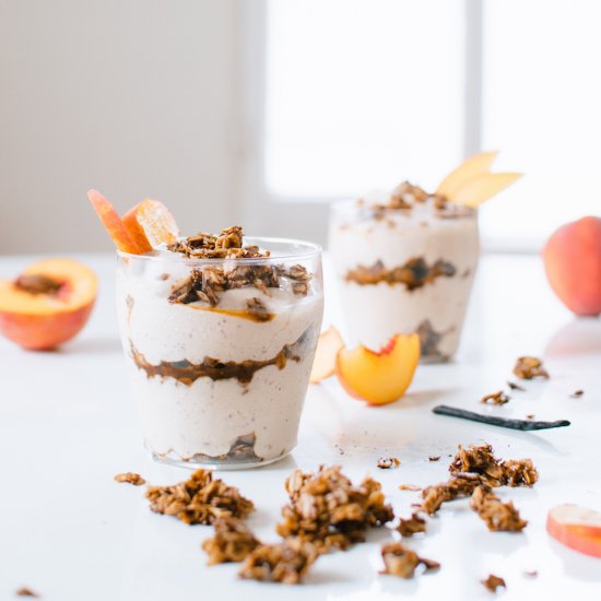 Peaches & Cream Crumble Smoothie