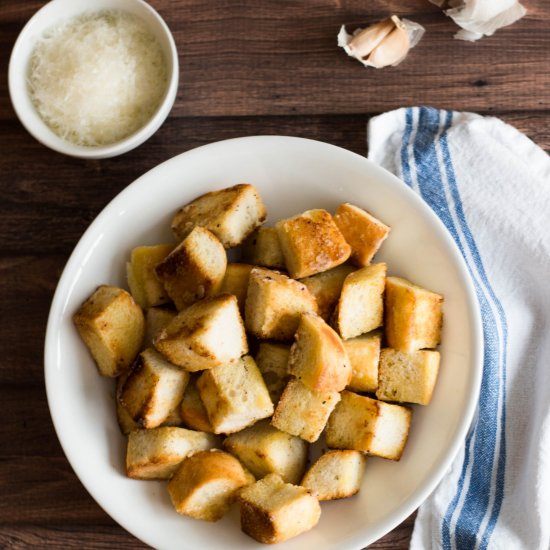 Garlic Parmesan Croutons