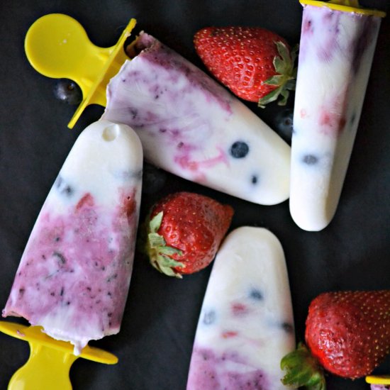 Berry Popsicles with Greek Yogurt