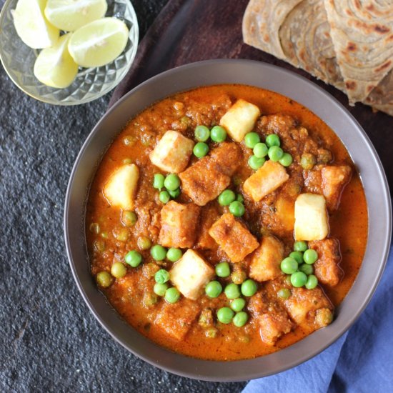 Matar Paneer