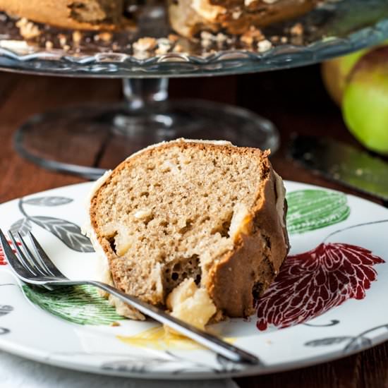 Maple Apple Spiced Cake