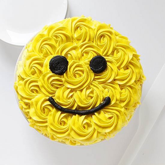 Yellow Rose Cake