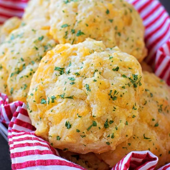 Garlic Cheddar Bay Biscuits