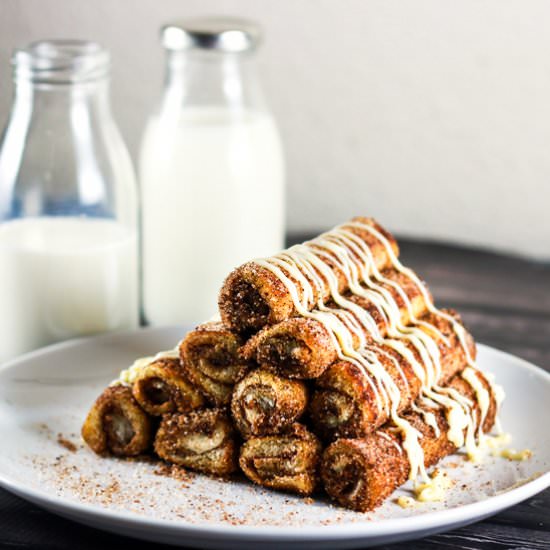 Cinnamon Roll French Toast Roll-Ups