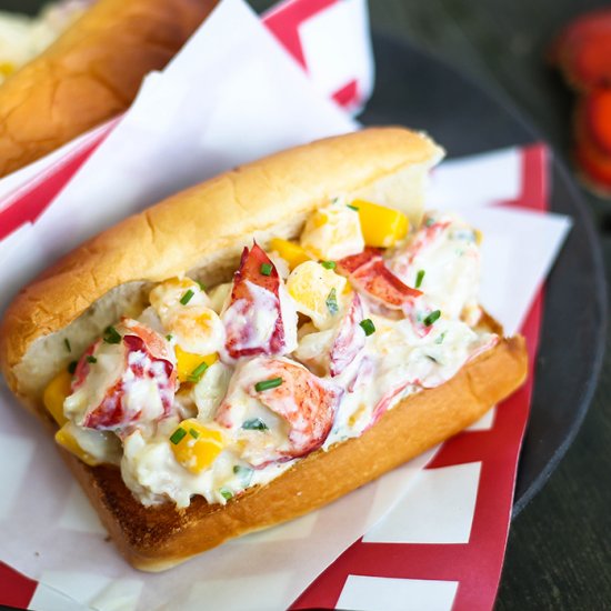 Skinny Mango Lobster Roll w/ Kefir