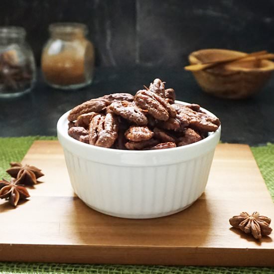 Pumpkin Pie-Spiced Pecans