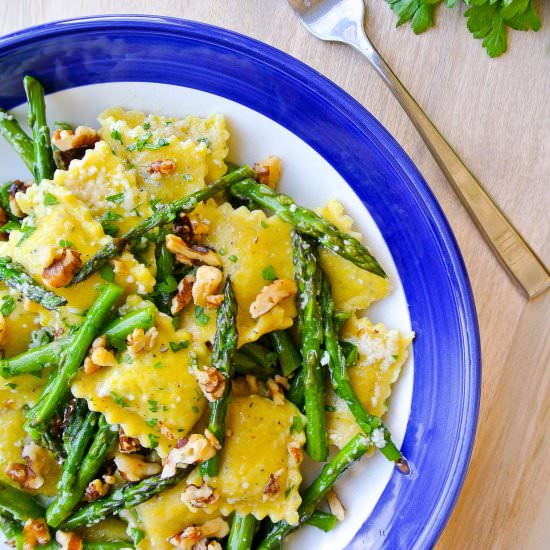 Ravioli in lemon-brown butter sauce