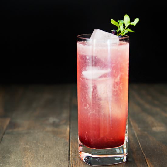 Huckleberry Lemonade