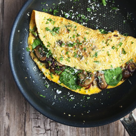 Mushroom and garlic omelette