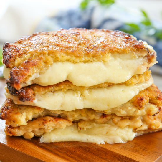 Cauliflower Crusted Grilled Cheese