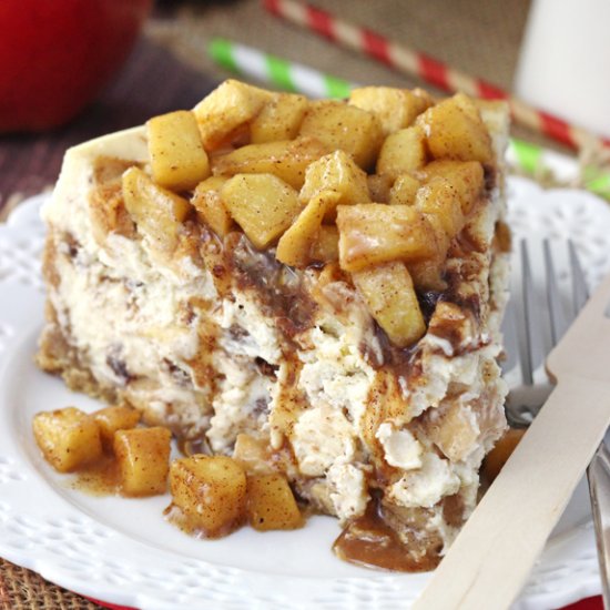 Apple Cinnamon Cheesecake