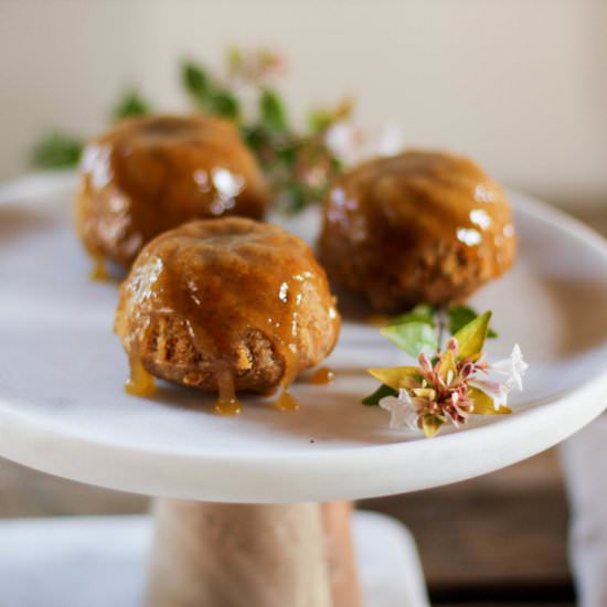 Carrot Cake w/ Caramel Drizzle