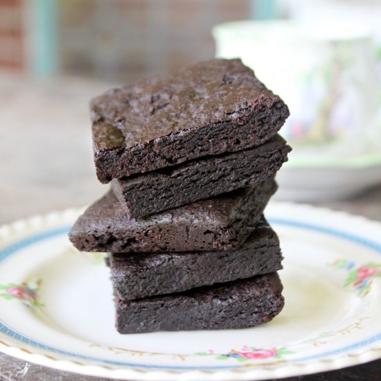 Fudgy Paleo Brownies