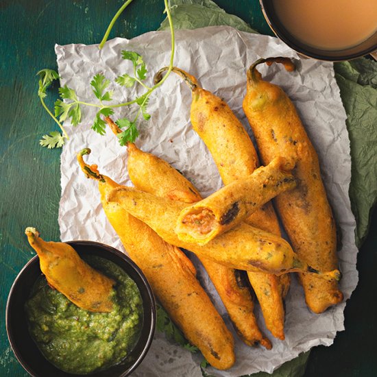 Jodhpuri Mirchi Vada