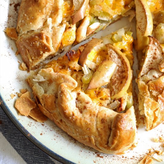 Apple Chicken Cheddar Galette