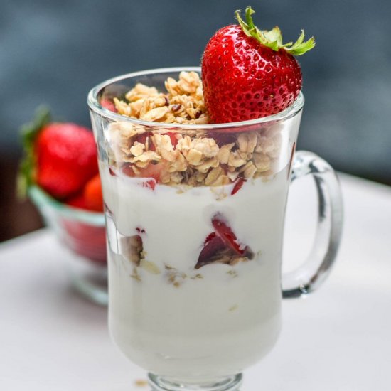 Strawberry Yogurt Parfait