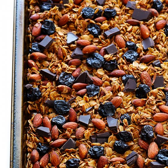 Dark Chocolate Cherry Granola