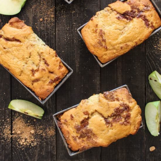 Apple Cinnamon Bread