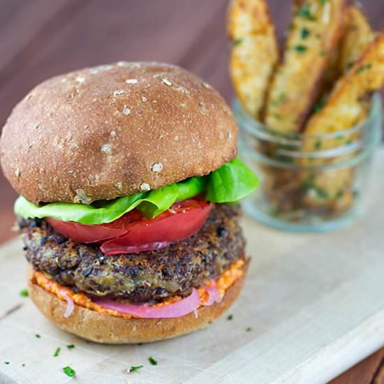 Quinoa Black Bean Burger