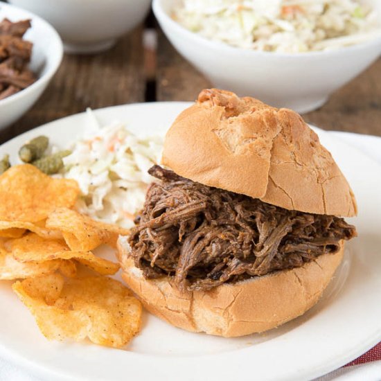 Slow Cooker BBQ Beef Sandwiches