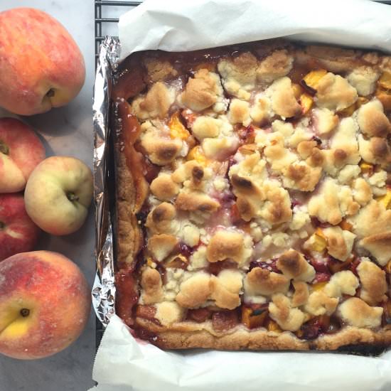 Peach-Pie Crumble Bars