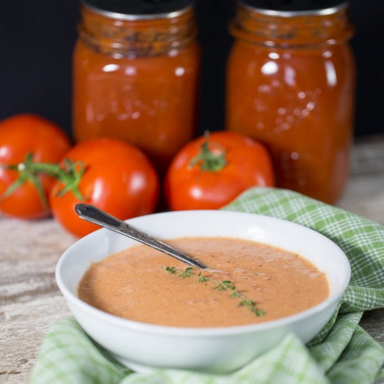 Fresh Tomato Basil Soup Recipe