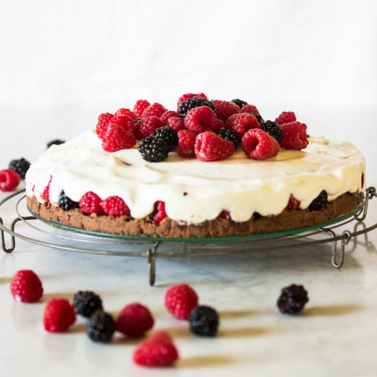 Raspberry-Yoghurt-Cake