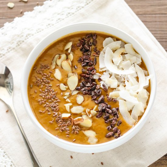 Pumpkin Pie Smoothie Bowl