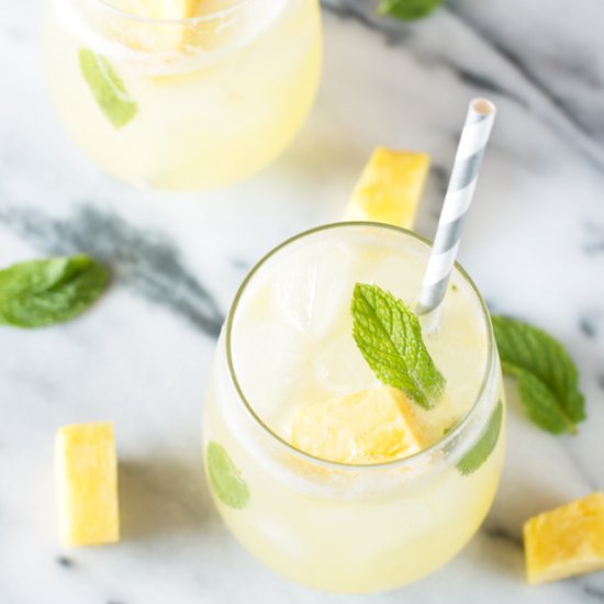 Pineapple Mojito