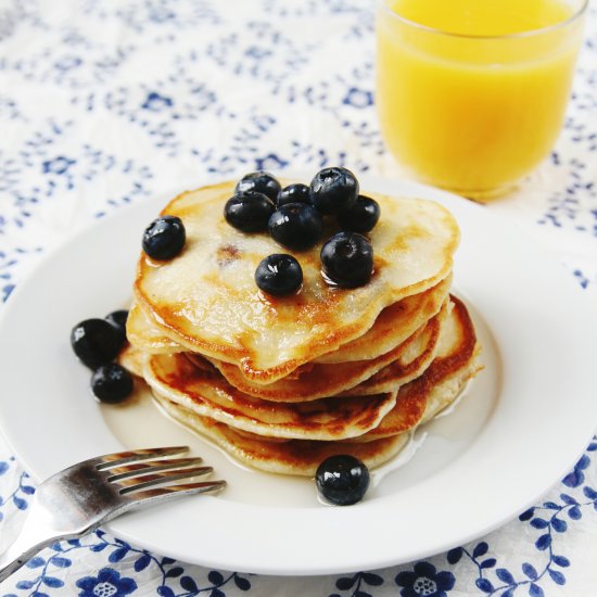 One Cup Blueberry Pancakes