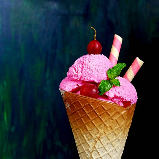 Skinny Vegan Red Grapes Ice Cream